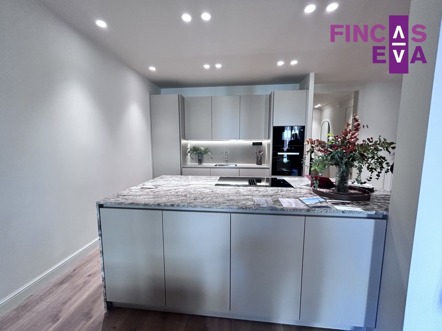 4 bedroom Flat for sale in Barcelona city - € 1,720,000 (Ref: 9720907)