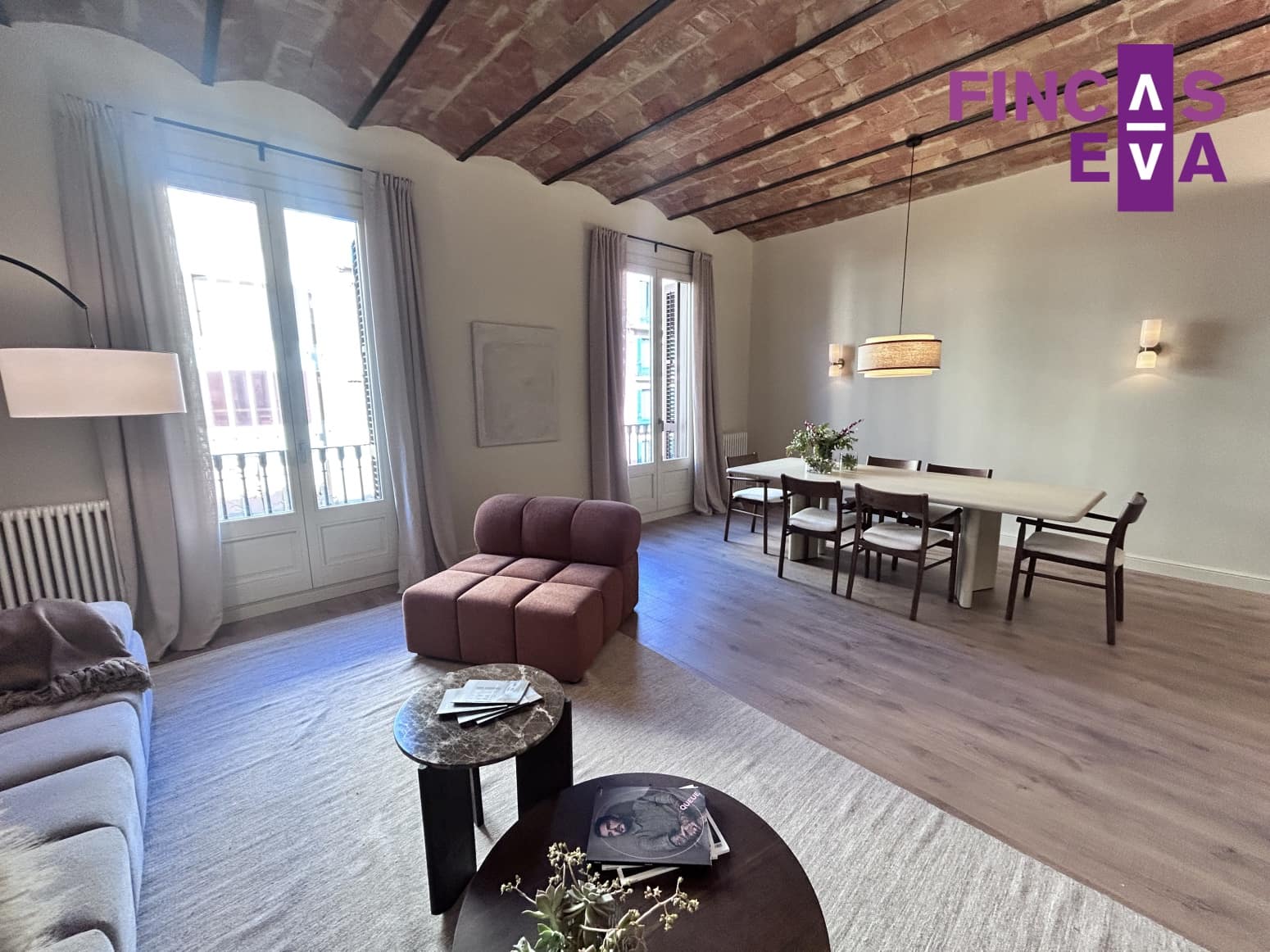 4 bedroom Flat for sale in Barcelona city - € 1,720,000 (Ref: 9720907)