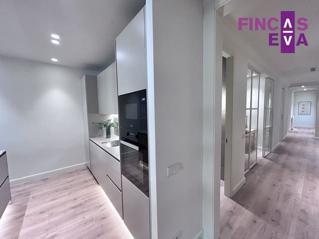 4 bedroom Flat for sale in La Dreta de L'Eixample, Barcelona city - € 1,720,000 (Ref: 9720907)