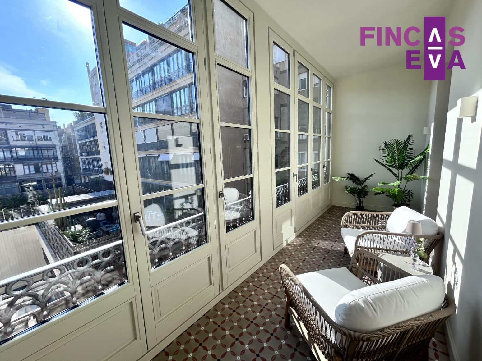 4 bedroom Flat for sale in Barcelona city - € 1,720,000 (Ref: 9720907)
