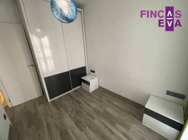2 bedroom Flat for sale in El Fort Pienc, Barcelona city - € 360,000 (Ref: 9731173)