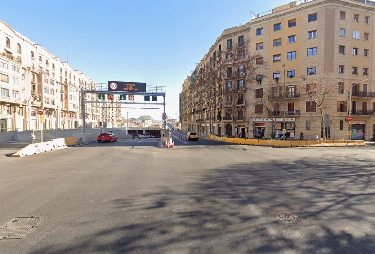 Piso de 2 habitaciones en Barcelona ciudad en venta - 360.000 € (Ref: 9731173)