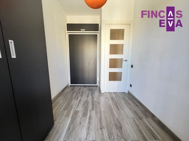 2 chambre Appartement à vendre à El Fort Pienc, Barcelone ville - 345 000 € (Ref: 9731173)