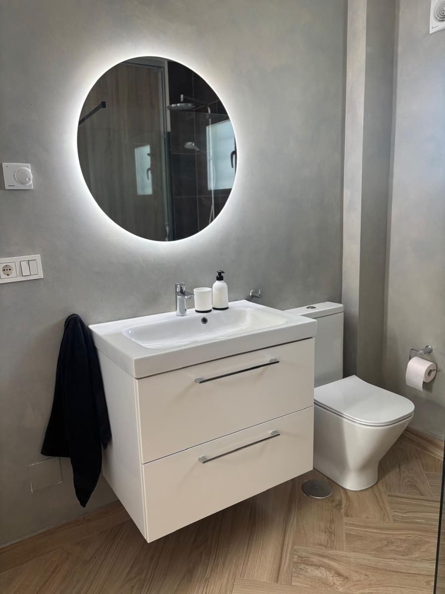 4 soveværelse Villa til salg i Estepona med swimmingpool garage - € 795.000 (Ref: 9731174)