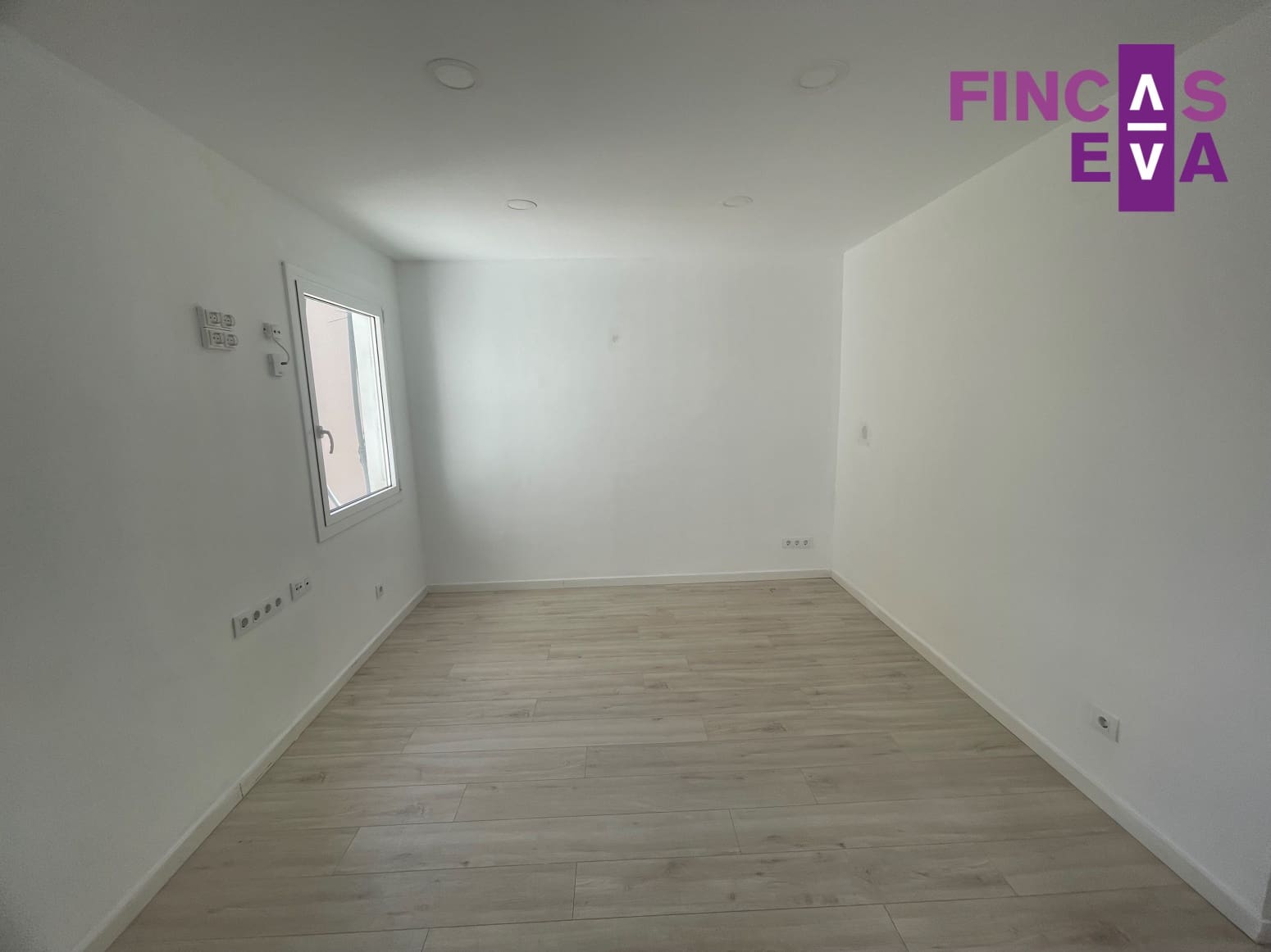 2 quarto Apartamento para venda em Barcelona cidade - 327 000 € (Ref: 9733808)