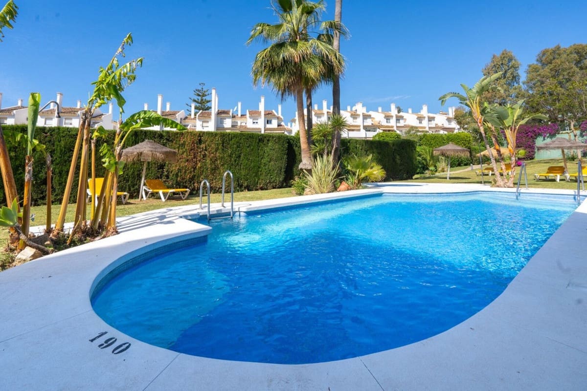 2 quarto Apartamento para venda em Mijas com piscina garagem - 334 000 € (Ref: 9737161)