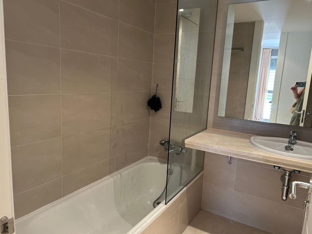 3 sovrum Lägenhet till salu i Manilva med pool garage - 380 000 € (Ref: 9737162)