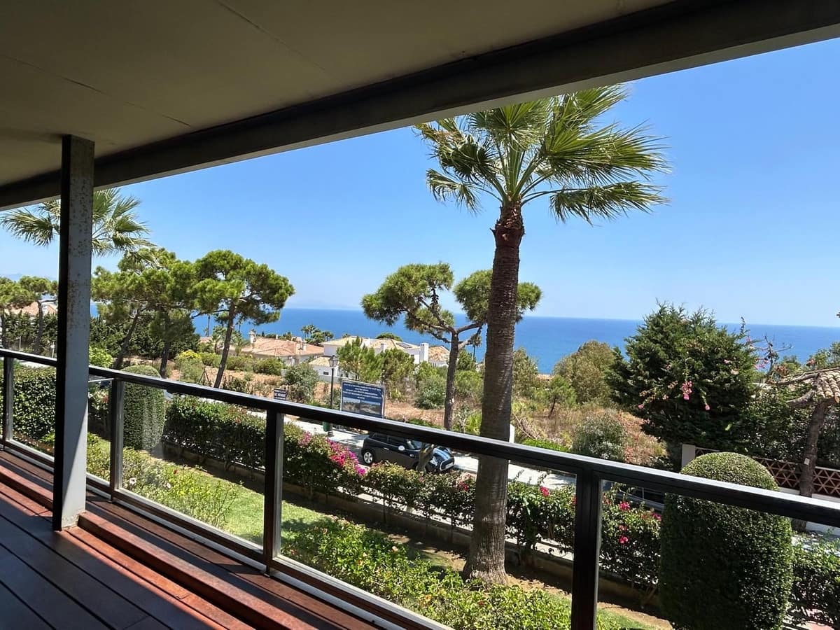 3 sovrum Lägenhet till salu i Manilva med pool garage - 380 000 € (Ref: 9737162)