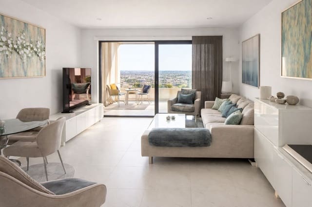 2 soverom Leilighet til salgs i Centro, Estepona med svømmebasseng garasje - € 565 000 (Ref: 9737226)