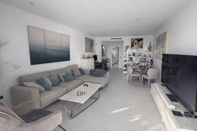 2 soverom Leilighet til salgs i Centro, Estepona med svømmebasseng garasje - € 565 000 (Ref: 9737226)