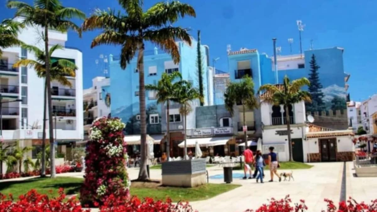 3 chambre Appartement à vendre à Estepona avec garage - 437 000 € (Ref: 9737227)