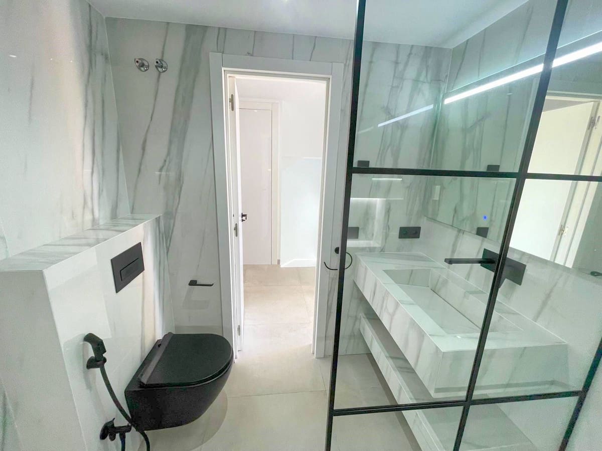 3 sovrum Villa till salu i El Paraiso med pool garage - 600 000 € (Ref: 9737231)