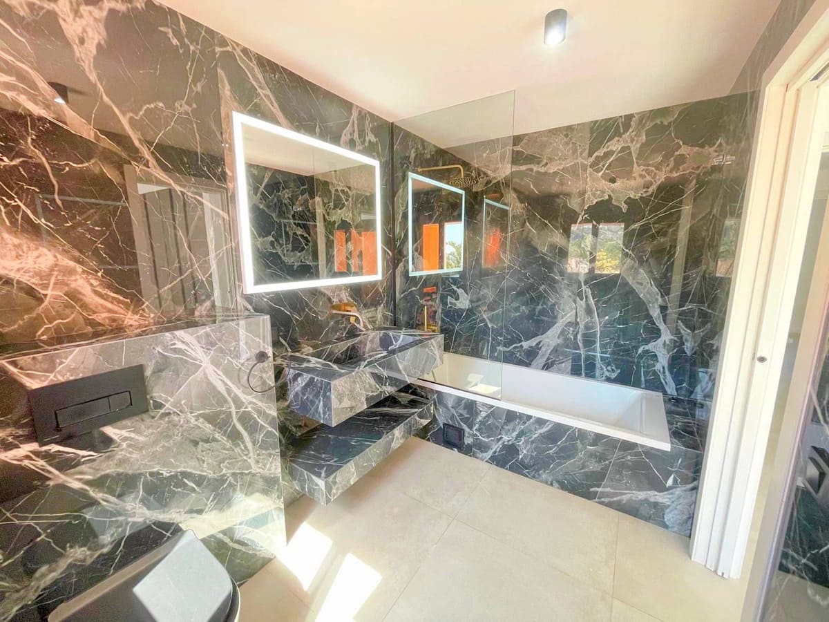 3 sovrum Villa till salu i El Paraiso med pool garage - 600 000 € (Ref: 9737231)