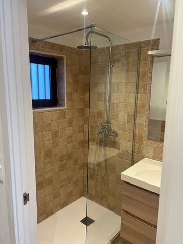 2 sypialnia Mieszkanie na sprzedaż w Puerto Banus, Marbella z basenem garażem - 320 000 € (Ref: 9752619)