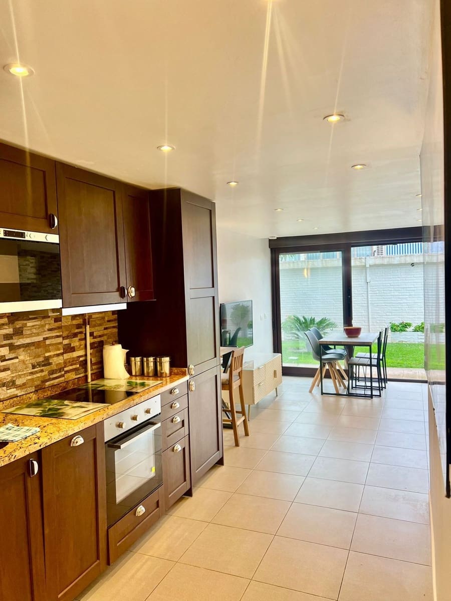 2 sypialnia Mieszkanie na sprzedaż w Marbella z basenem garażem - 320 000 € (Ref: 9752619)