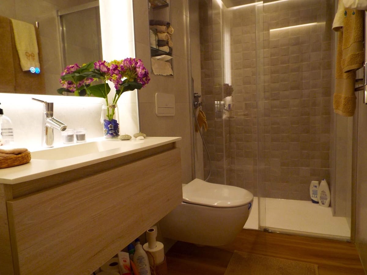 1 bedroom Flat for sale in Estepona with pool - € 305,000 (Ref: 9752622)