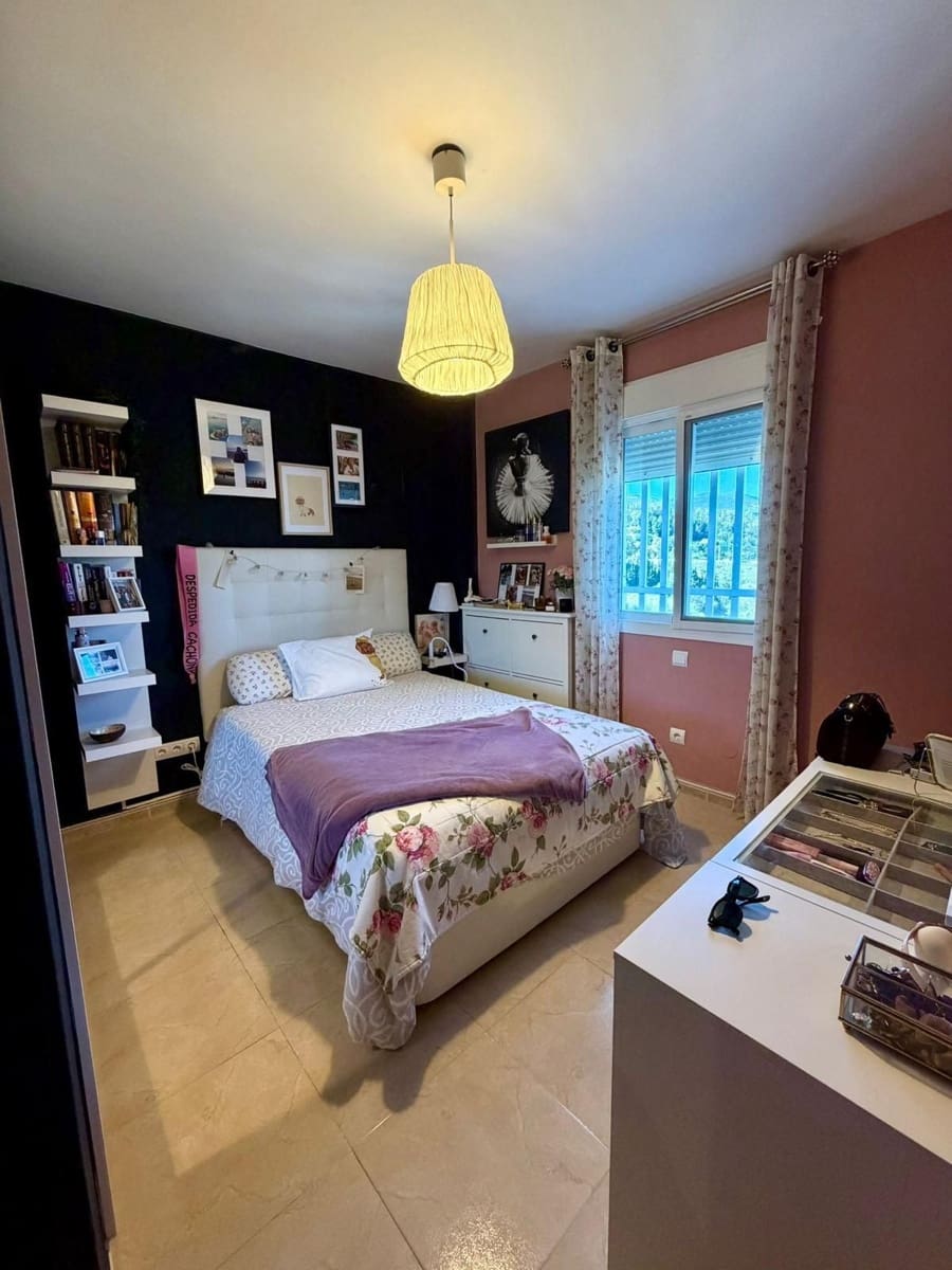 4 camera da letto Appartamento in vendita in Estepona con garage - 514.800 € (Rif: 9752623)