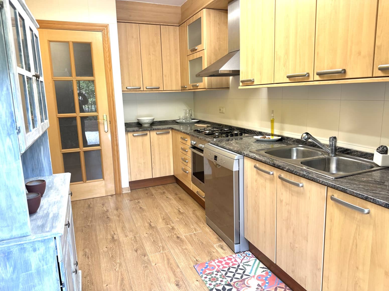 4 sypialnia Willa na sprzedaż w Salomo z garażem - 289 000 € (Ref: 9752626)