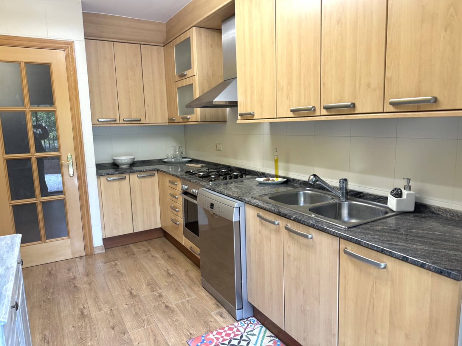 4 sypialnia Willa na sprzedaż w Salomo z garażem - 289 000 € (Ref: 9752626)