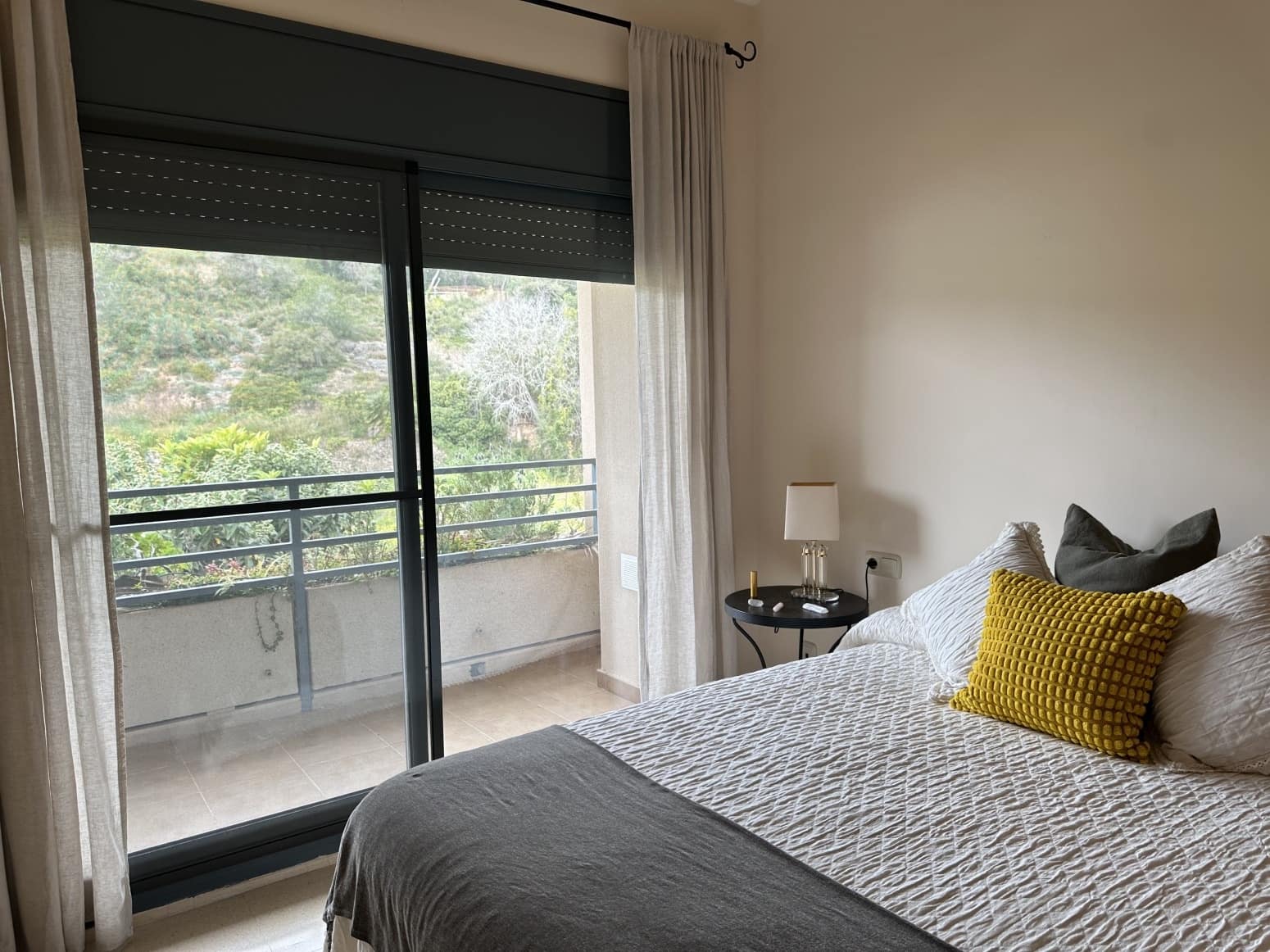 4 sypialnia Willa na sprzedaż w Salomo z garażem - 289 000 € (Ref: 9752626)