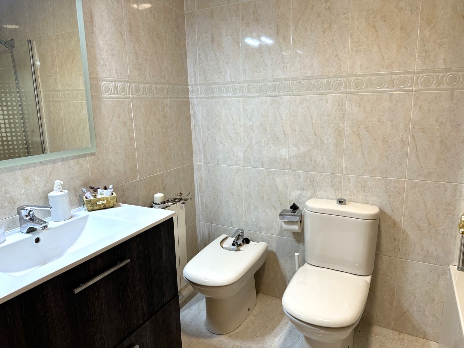 4 sypialnia Willa na sprzedaż w Salomo z garażem - 289 000 € (Ref: 9752626)