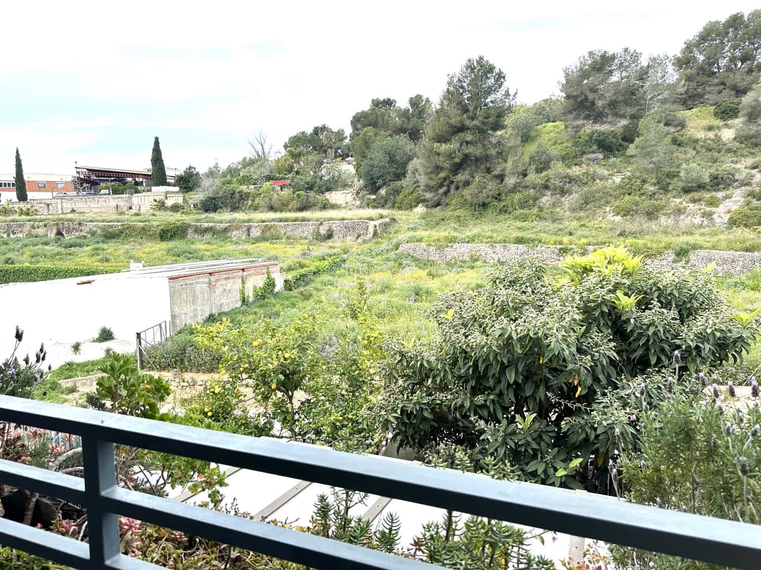 4 sypialnia Willa na sprzedaż w Salomo z garażem - 289 000 € (Ref: 9752626)