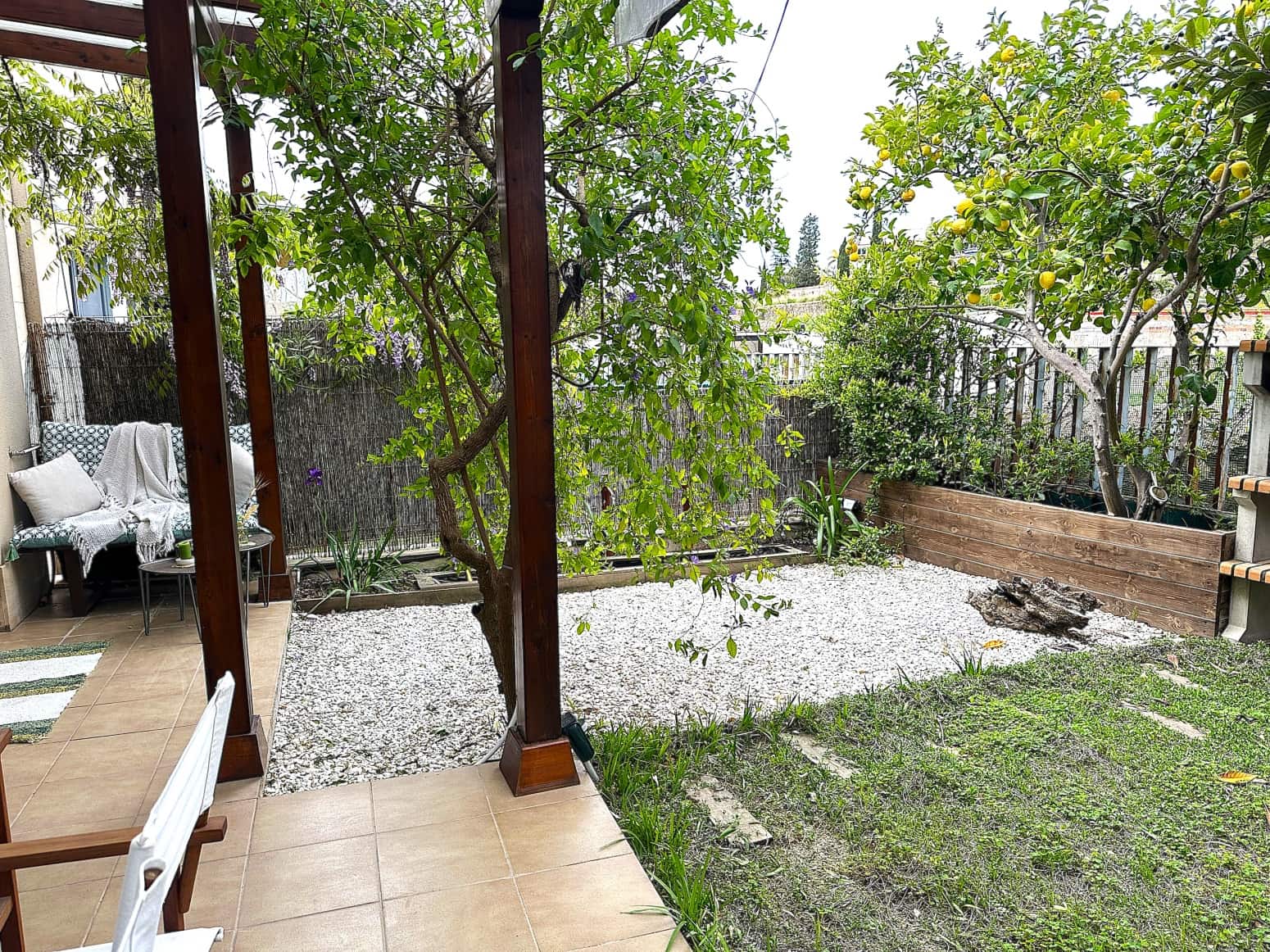 4 sypialnia Willa na sprzedaż w Salomo z garażem - 289 000 € (Ref: 9752626)