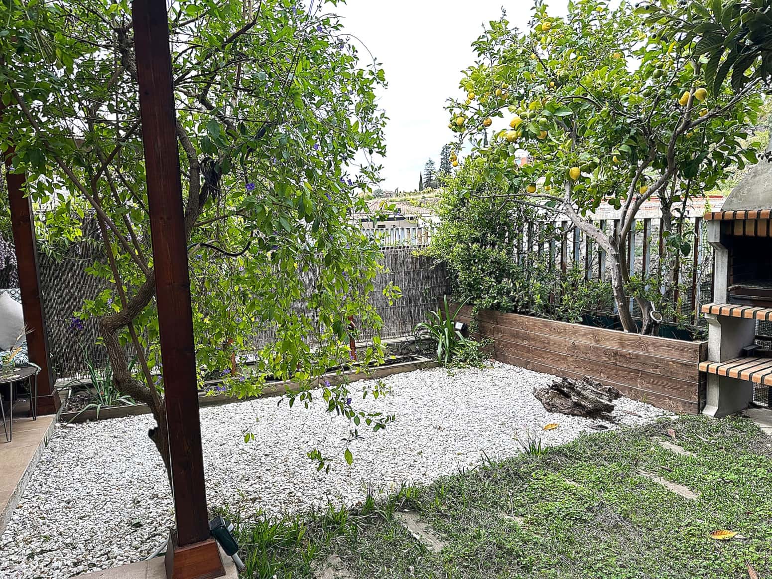 4 sypialnia Willa na sprzedaż w Salomo z garażem - 289 000 € (Ref: 9752626)