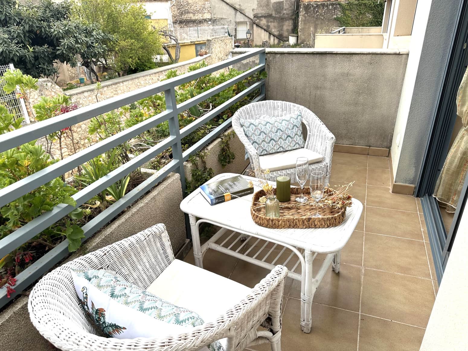 4 sypialnia Willa na sprzedaż w Salomo z garażem - 289 000 € (Ref: 9752626)