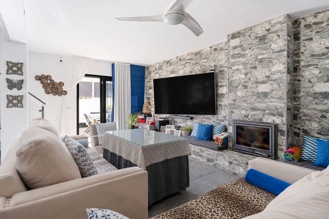 4 sypialnia Willa na sprzedaż w Riviera del Sol, Mijas z basenem - 850 000 € (Ref: 9752628)