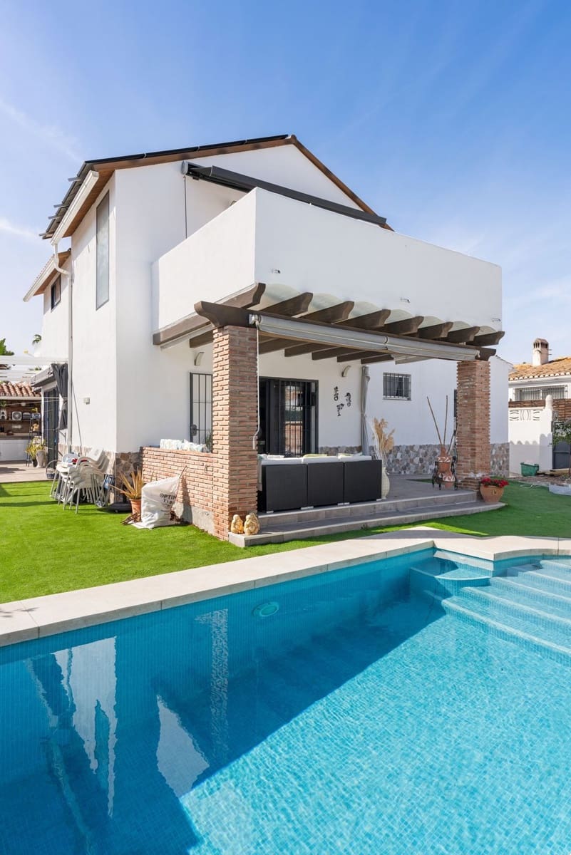 4 camera da letto Villa in vendita in Mijas con piscina - 850.000 € (Rif: 9752628)