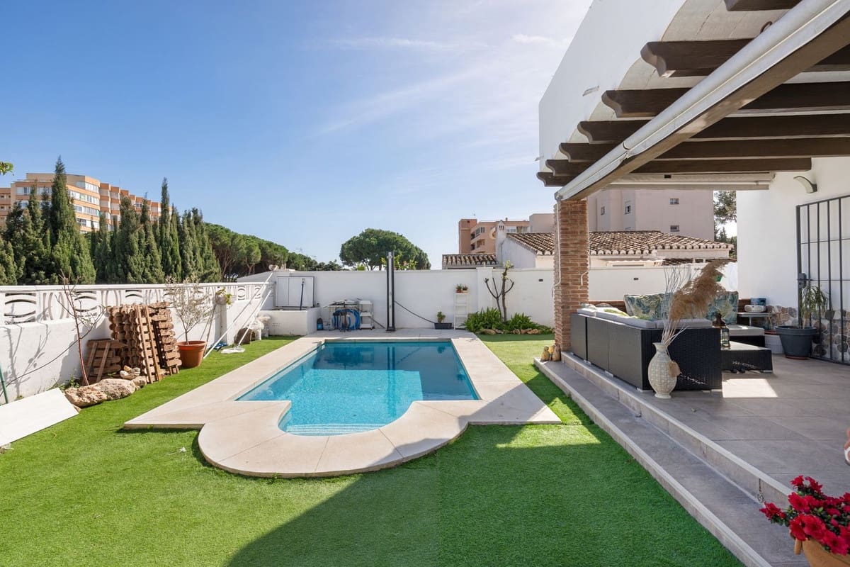 4 camera da letto Villa in vendita in Mijas con piscina - 850.000 € (Rif: 9752628)