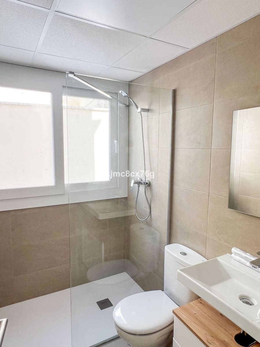 3 quarto Apartamento para venda em Fuengirola com piscina garagem - 400 000 € (Ref: 9754273)