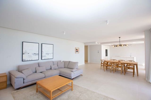 3 chambre Appartement à vendre à Centro, Estepona avec piscine garage - 1 450 000 € (Ref: 9758199)