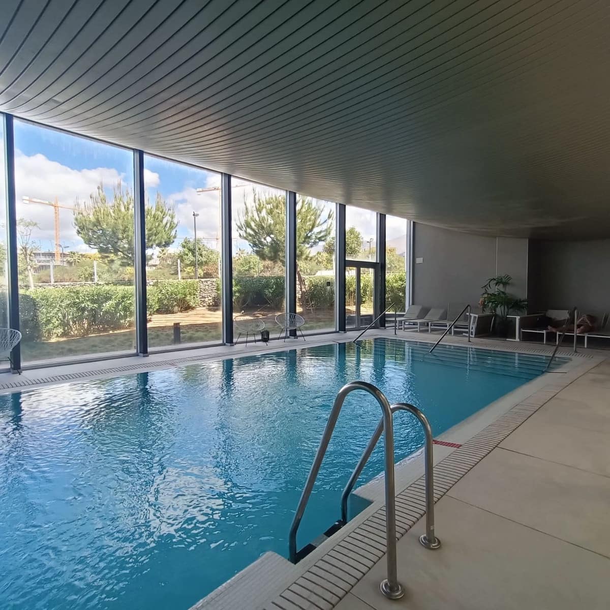 3 chambre Appartement à vendre à Estepona avec piscine garage - 1 450 000 € (Ref: 9758199)