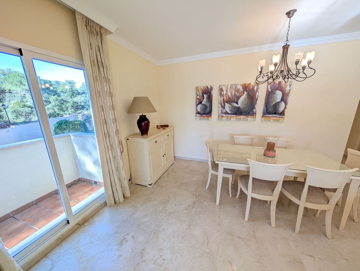 3 soverom Leilighet til salgs i Marbella med svømmebasseng - € 560 000 (Ref: 9758200)