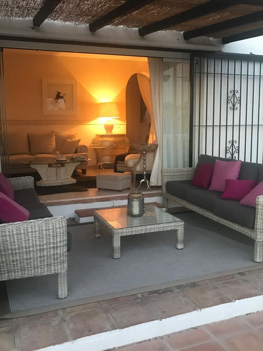 4 sypialnia Willa na sprzedaż w Mijas z garażem - 795 000 € (Ref: 9758201)