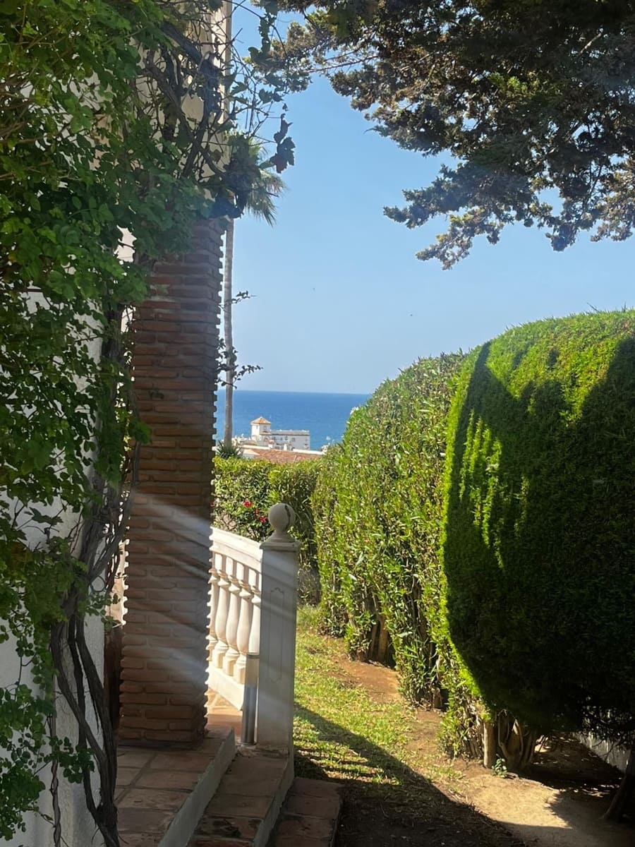 4 sypialnia Willa na sprzedaż w Mijas z garażem - 795 000 € (Ref: 9758201)