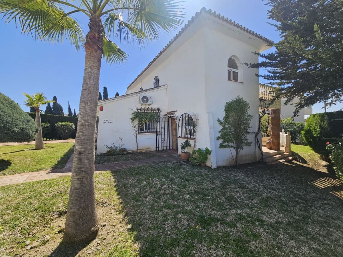 4 sypialnia Willa na sprzedaż w Mijas z garażem - 795 000 € (Ref: 9758201)