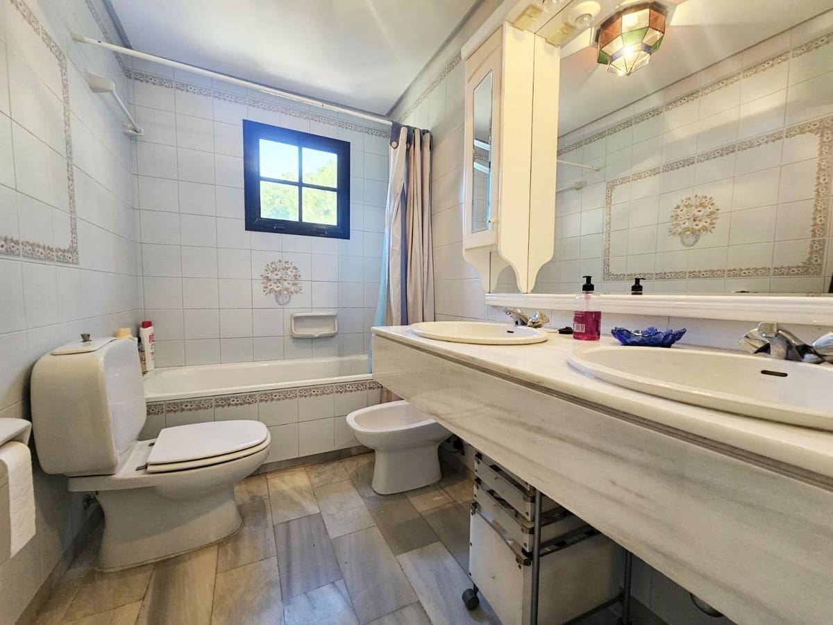 2 soveværelse Lejlighed til salg i Mijas med swimmingpool - € 460.000 (Ref: 9758203)