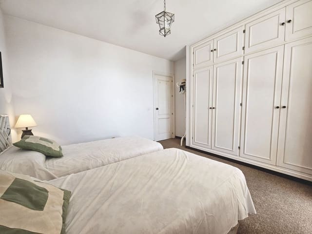 2 soveværelse Lejlighed til salg i Calahonda, Mijas med swimmingpool - € 460.000 (Ref: 9758203)