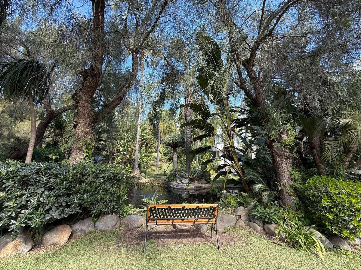 2 slaapkamer Flat te koop in Marbella met zwembad garage - € 329.000 (Ref: 9759464)