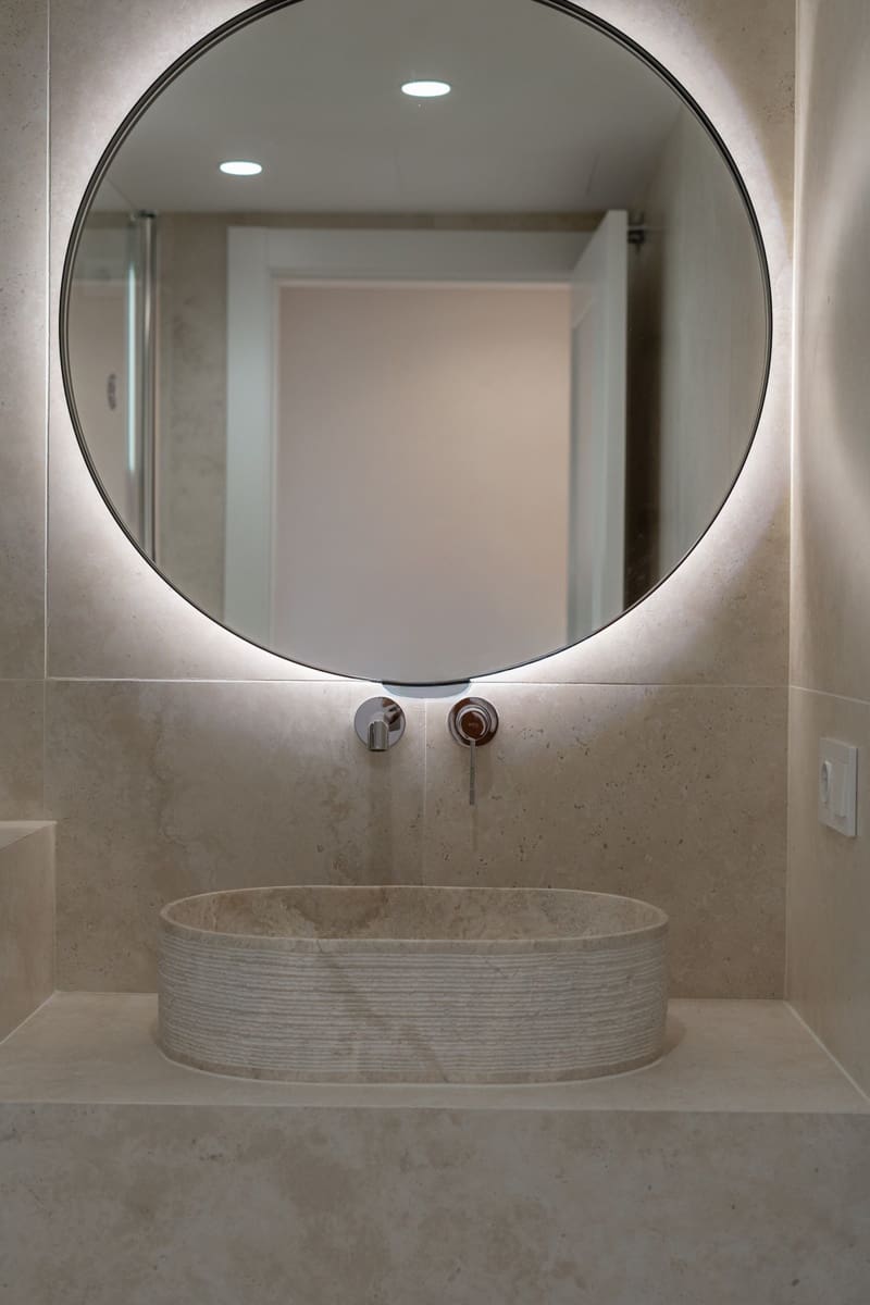 Piso de 3 habitaciones en Benahavís en venta con piscina garaje - 650.000 € (Ref: 9759465)