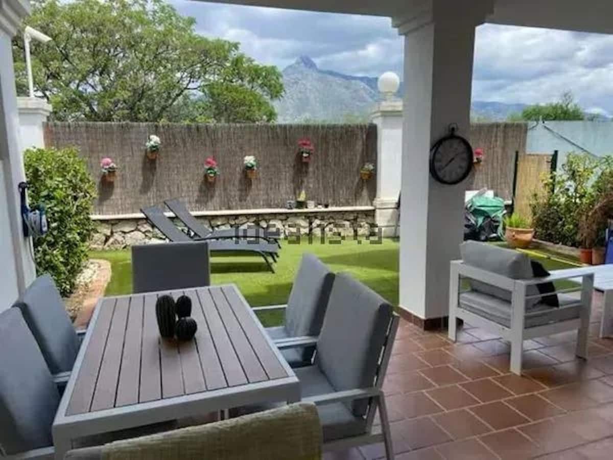 2 chambre Appartement à vendre à Marbella avec piscine garage - 440 000 € (Ref: 9759468)