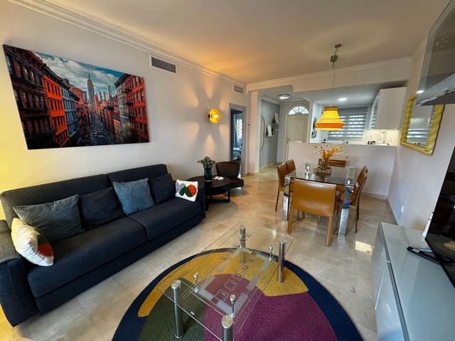 2 chambre Appartement à vendre à Las Brisas, Marbella avec piscine garage - 440 000 € (Ref: 9759468)