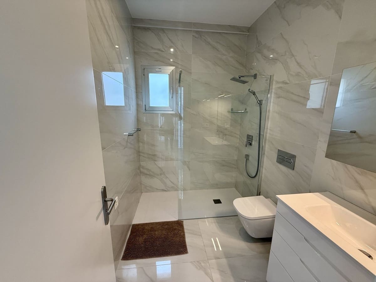 3 soveværelse Villa til salg i Benahavis med swimmingpool garage - € 3.750.000 (Ref: 9759471)