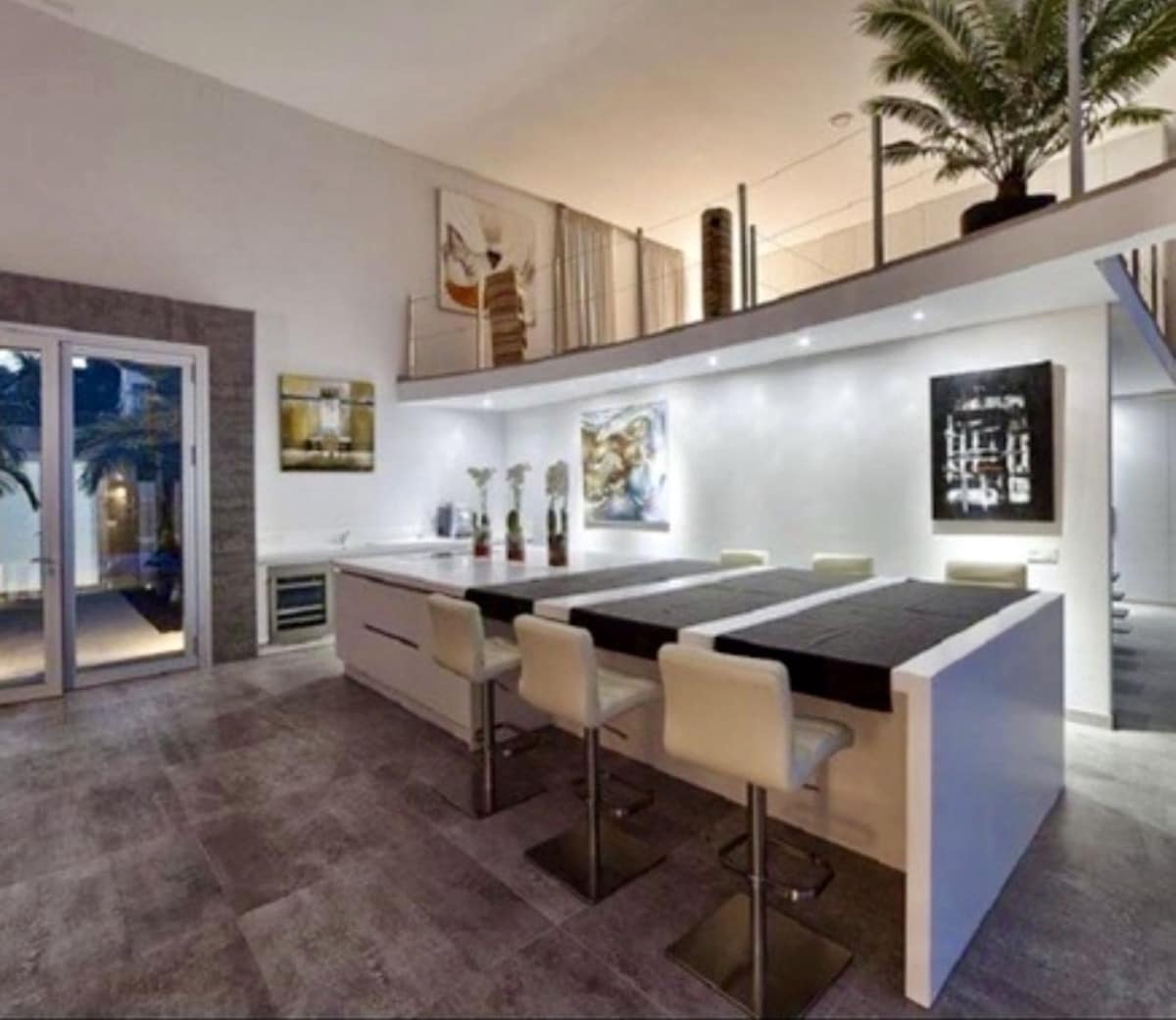 3 soveværelse Villa til salg i Benahavis med swimmingpool garage - € 3.750.000 (Ref: 9759471)