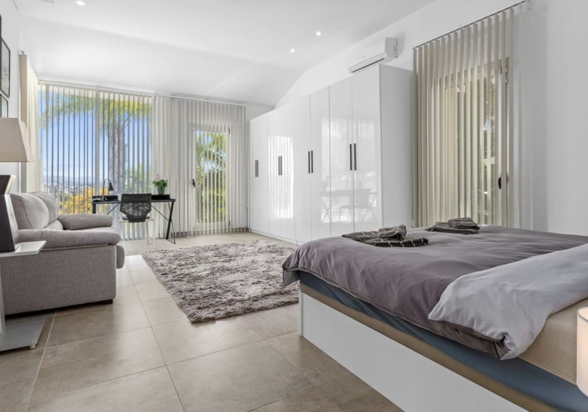 3 sovrum Villa till salu i Benahavis med pool garage - 3 750 000 € (Ref: 9759471)