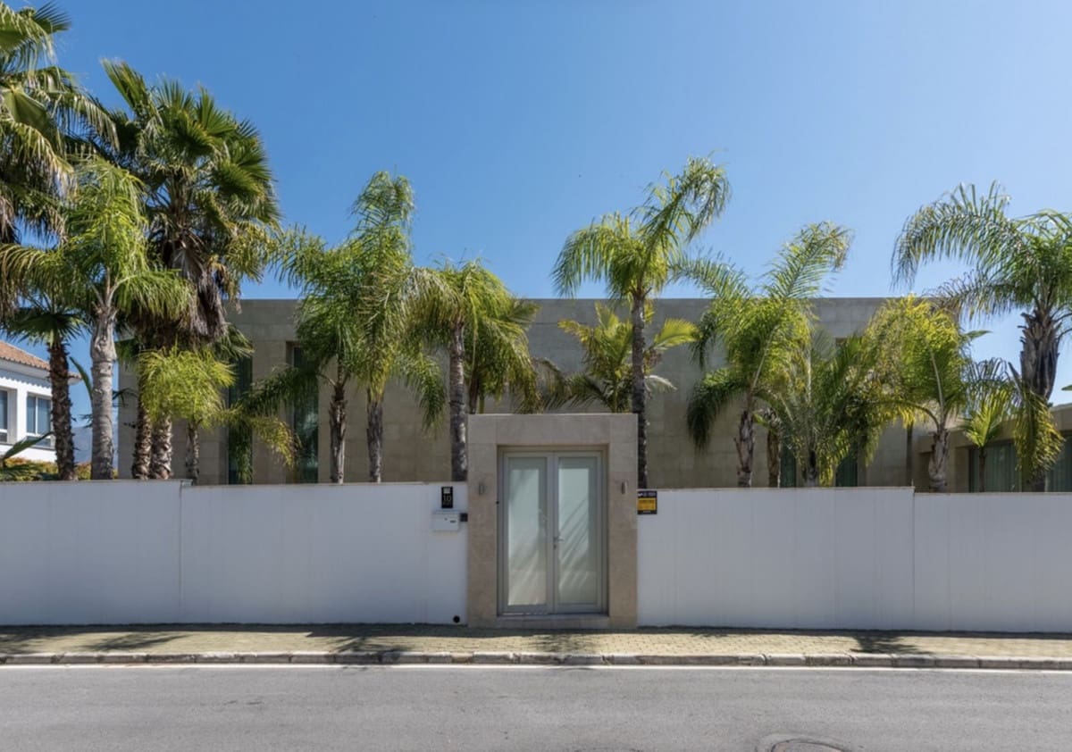 3 sovrum Villa till salu i Benahavis med pool garage - 3 750 000 € (Ref: 9759471)