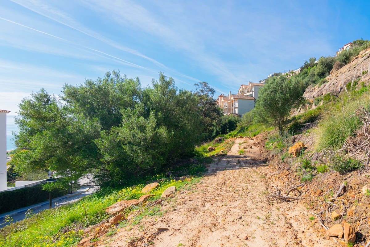 Tontti myytävänä paikassa Manilva - 741 000 € (Ref: 9760194)